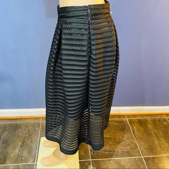 NWT New York & Company Skirt - Picture 4 of 5
